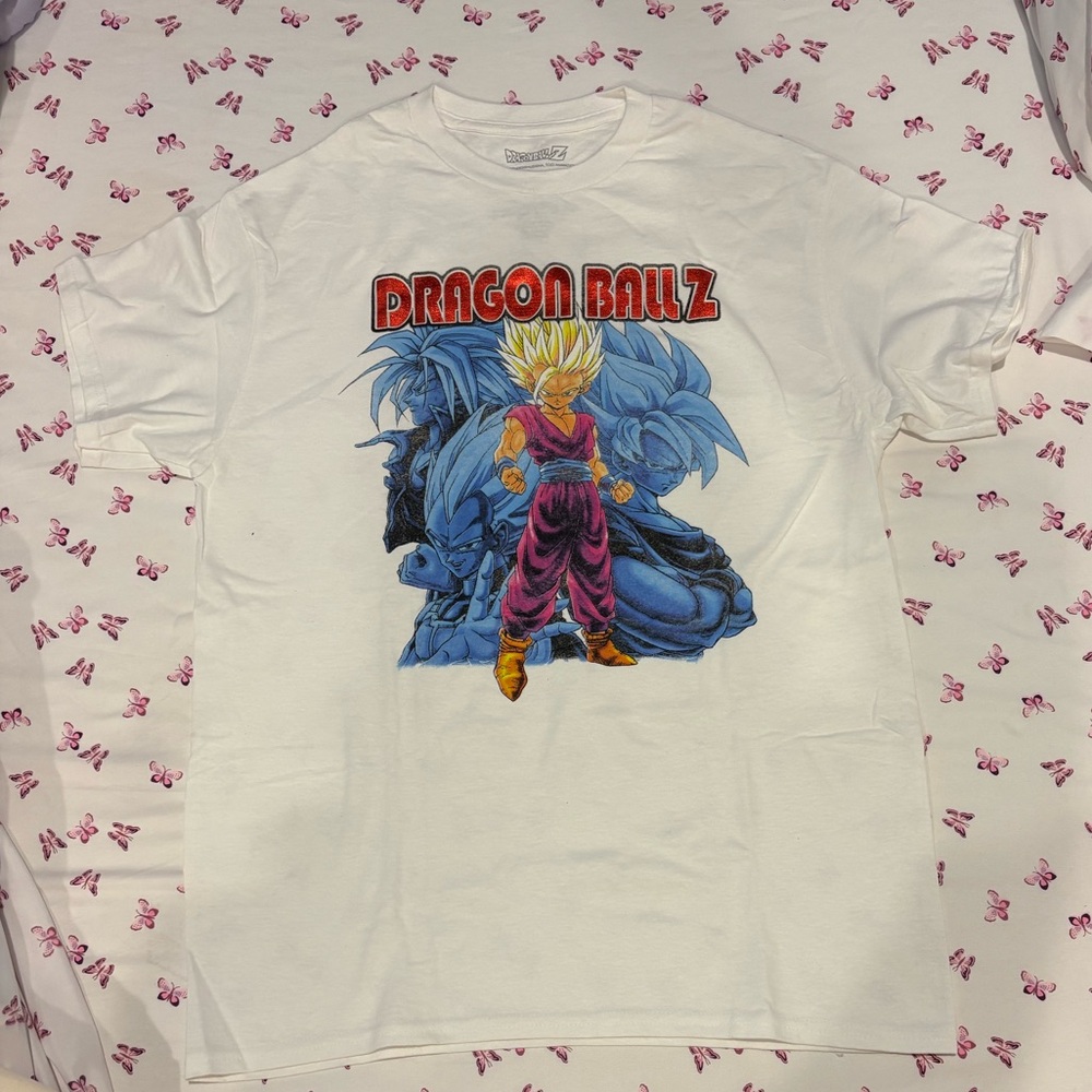 Dragon Ball Z with Super Saiyan Group medium T-Shirt